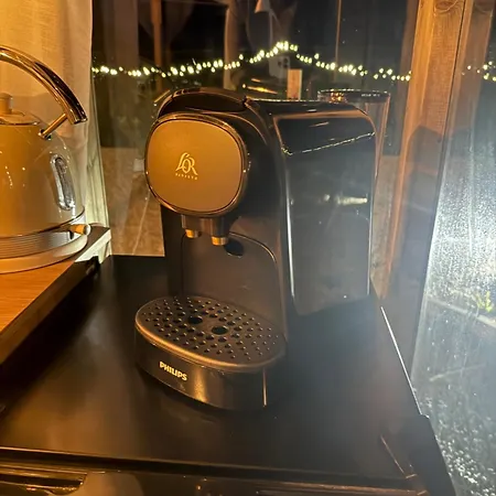 Роскошный шатер Verriere Insolite Avec Jacuzzi Et Sauna *