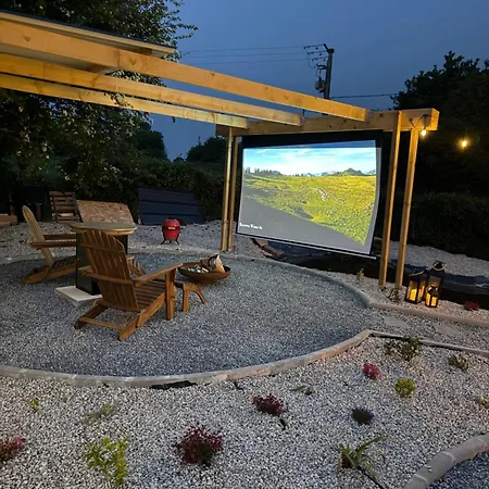 Verriere Insolite Avec Jacuzzi Et Sauna Роскошный шатер *